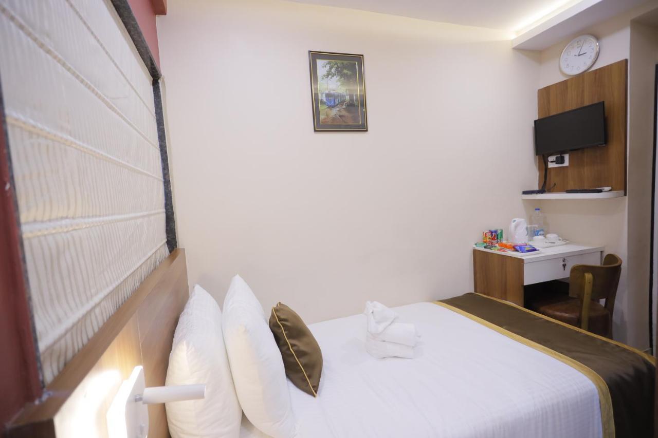 The Avenue Hotel Ballygunge Kalkutta Kültér fotó