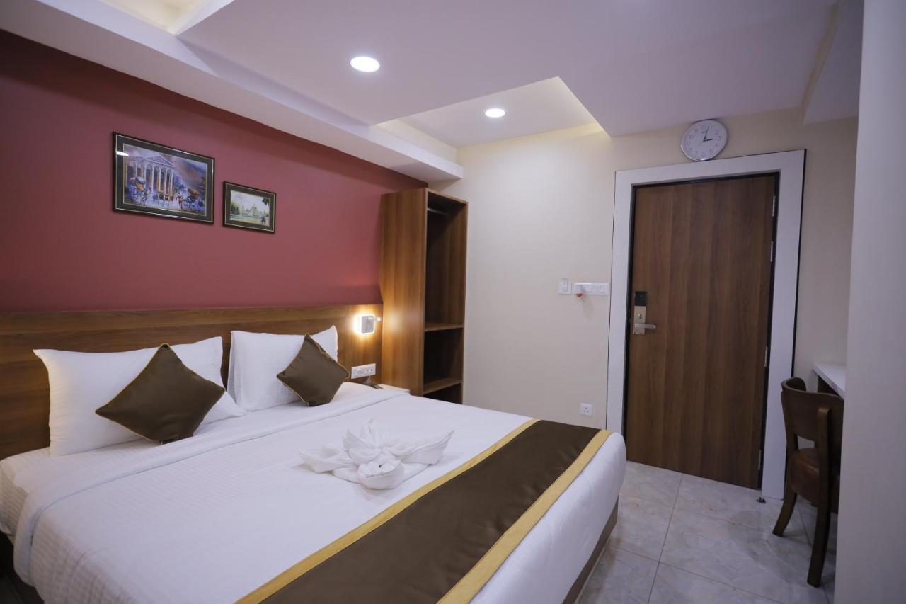 The Avenue Hotel Ballygunge Kalkutta Kültér fotó